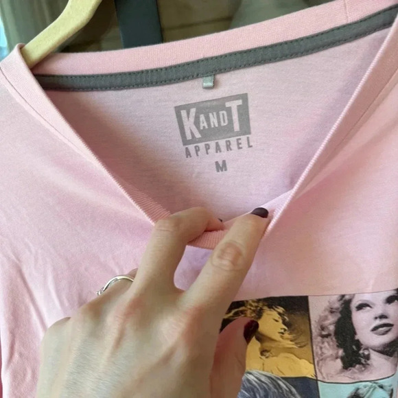 Taylor Swift Eras Tour tee short sleeve tshirt merch crew neck rainbow - Picture 3 of 4